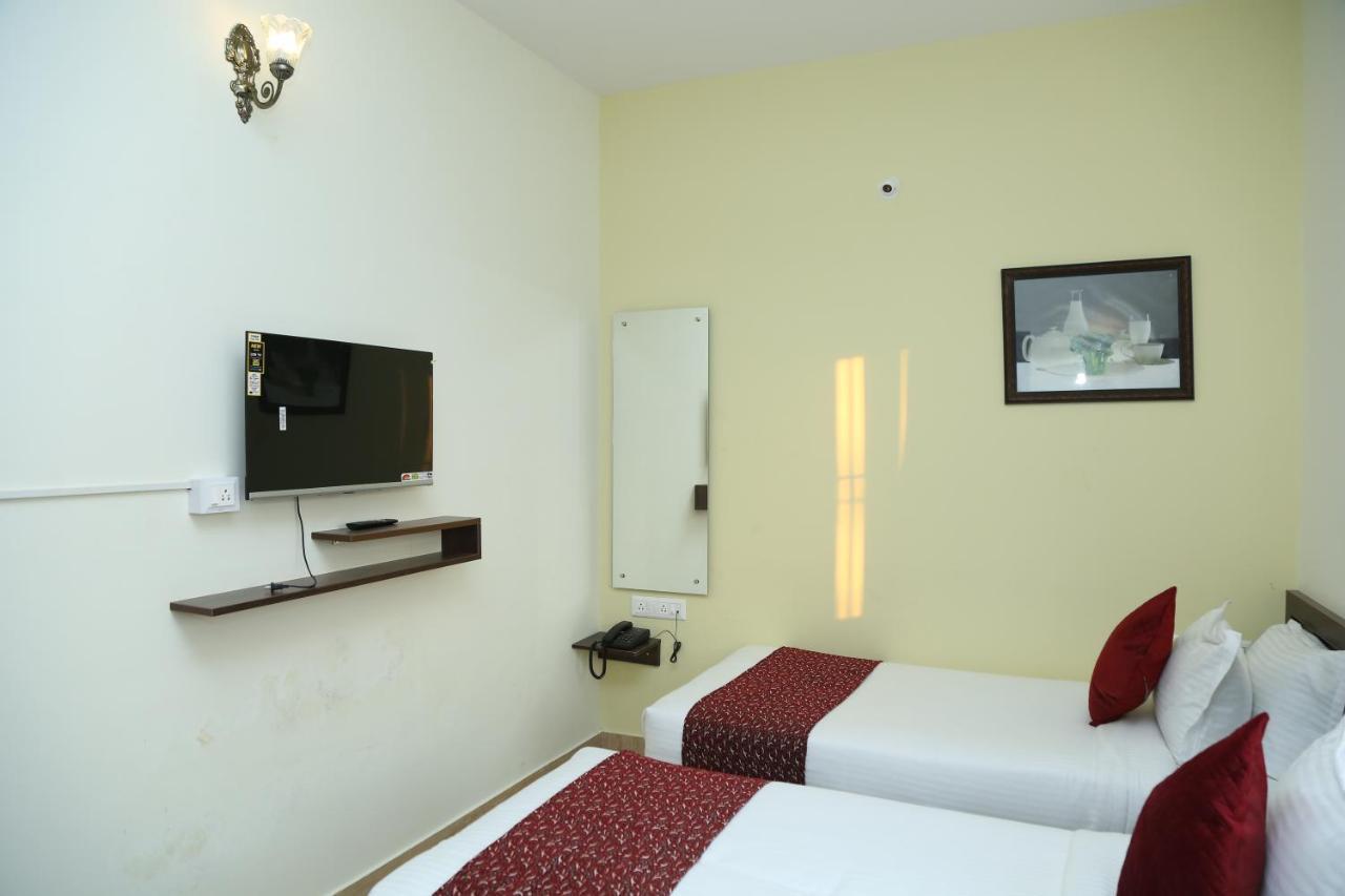 Hotel Bangalore Airport Inn, Airport Pickup & Drop Available 24X7 Yelahanka Ngoại thất bức ảnh