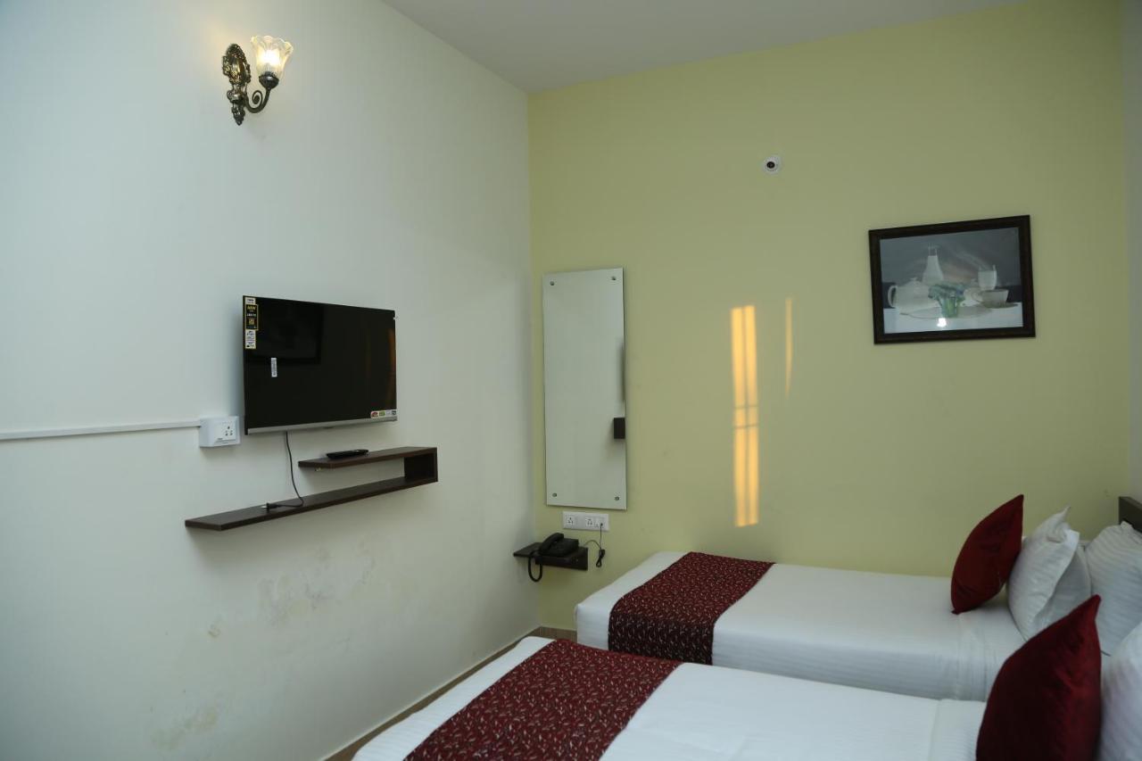 Hotel Bangalore Airport Inn, Airport Pickup & Drop Available 24X7 Yelahanka Ngoại thất bức ảnh